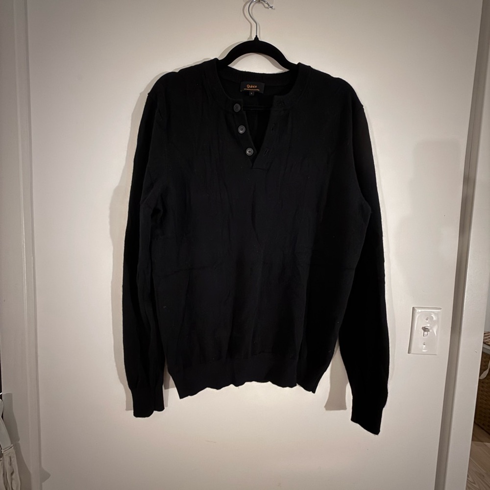 Classic Cashmere  Black Sweater for Men